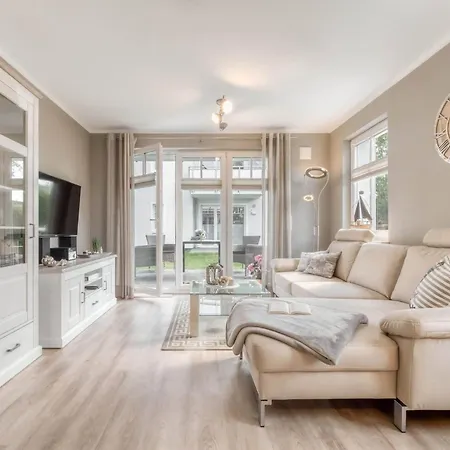 Fischlaender 10 アパート *